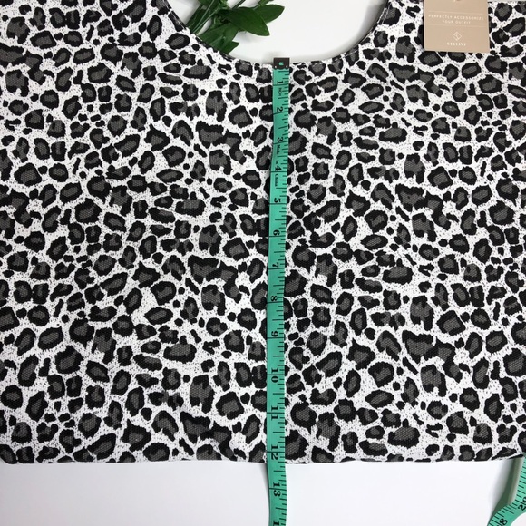 Leopard Print Large Canvas Tote - Picture 5 of 9